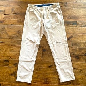 Vineyard Vines On The Go 5 pocket Performance pants golf pants men’s 32x30.